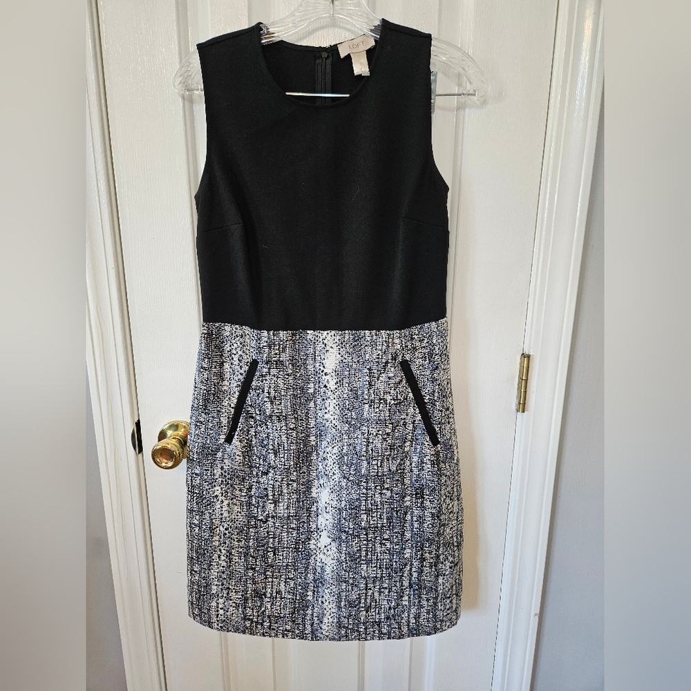 LOFT Black Gray Blue Sleeveless Dress Size 2